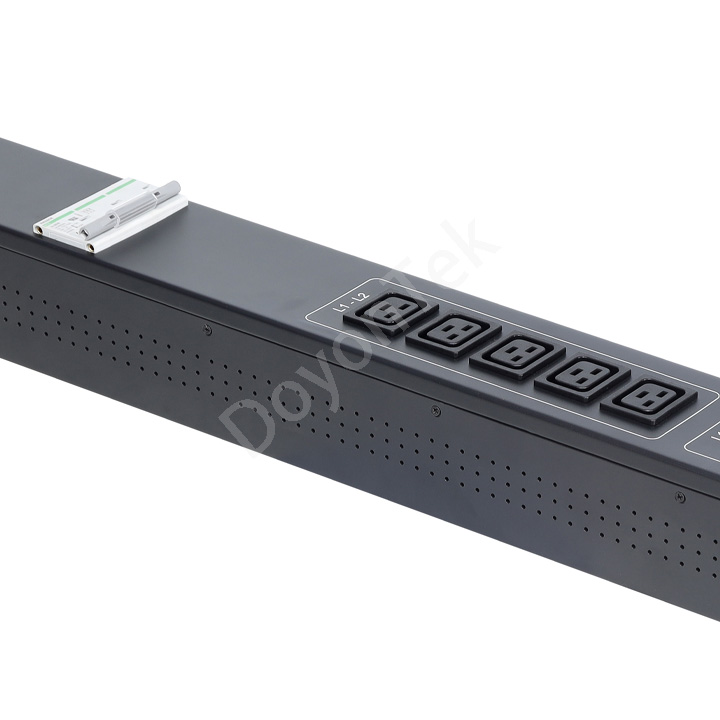 Smart PDU Network Interface for Remote Monitoring