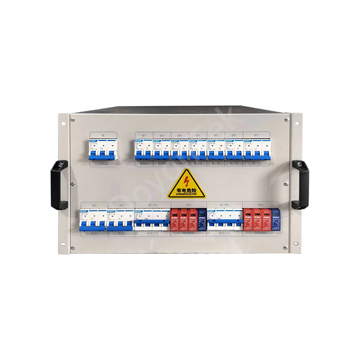 Inside view of 1200A Power Distribution Box